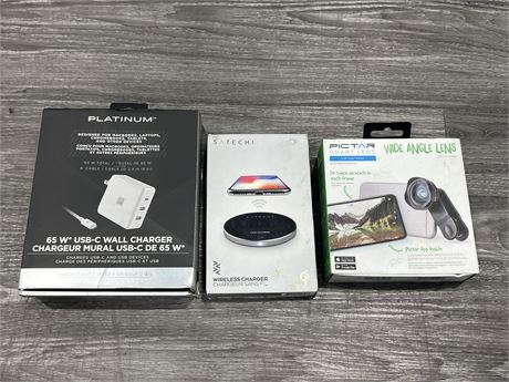 LOT OF NEW IN BOX PHONE / TABLET ACCESSORIES