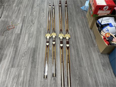 2 PAIRS MCM MADE IN NORWAY CROSS COUNTRY SKIIS LARGEST 79”