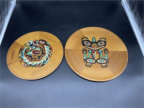HAND CRAFTED FIRST NATIONS PLATES BY PANORAMA (BACK SIDE HAS STORIES)
