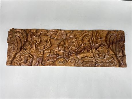 HAND CARVED WOOD WALL ORNAMENT BY MADANG PNG. 06-2001 (24”wide)