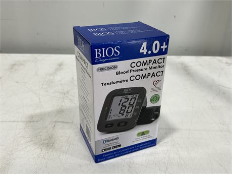 NEW COMPACT BLOOD PRESSURE MONITOR