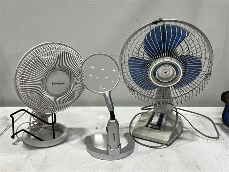 2 WORKING FANS & DESK MAGNIFYING GLASS