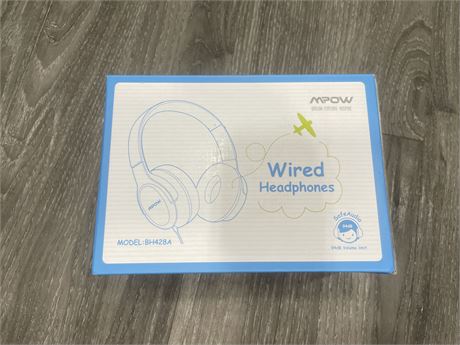 MPOW NEW IN BOX KIDS WIRED HEADPHONES