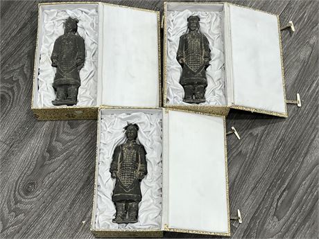 3 STONE CHINESE FIGURES IN BOXES