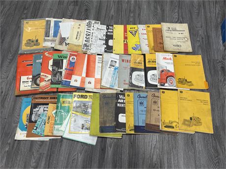 LOT OF VINTAGE HEAVY DUTY MACHINERY AND TRUCK MANUALS, GUIDES, CATALOGS - ECT