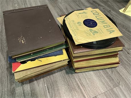 LARGE LOT OF VINTAGE 45 RECORDS