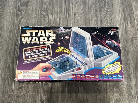 STAR WARS ELECTRONIC GALACTIC BATTLE GAME IN BOX - WORKS