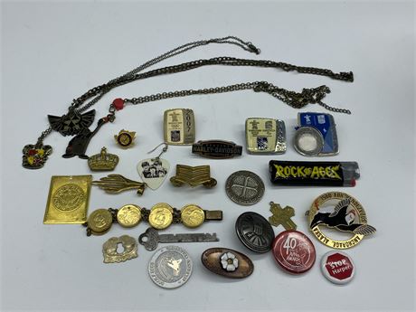 SMALL BAG OF VINTAGE PINS & MISC.