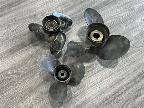 3 PROPELLERS (Largest is 14” wide)