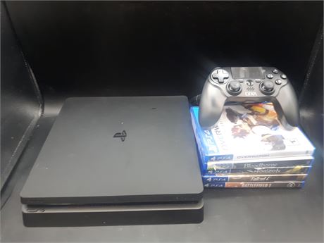 PS4 SLIM CONSOLE WITH GAMES - VERY GOOD CONDITION