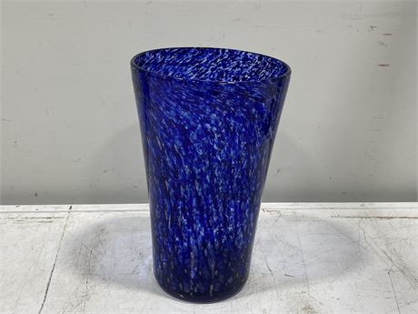 10” COBALT BLUE ART GLASS VINTAGE VASE