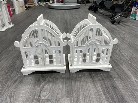 2 SMALL BIRDCAGES 10”x6”x12”