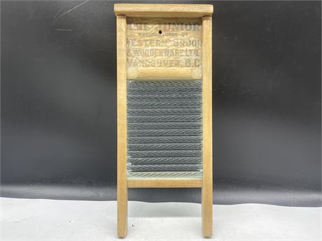 VINTAGE THE JUNIOR WASHBOARD MADE IN VANCOUVER B.C. 8”x18”