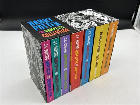 HARRY POTTER THE COMPLETE COLLECTION BOOK SET - 7 BOOKS