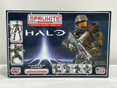 HALO SPRUKITS MASTER CHIEF - ALL PIECES FACTORY SEALED INSIDE