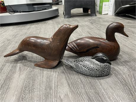 2 WOODEN ANIMAL CARVINGS & STONE DUCK CARVING (LARGEST 12”x7”)