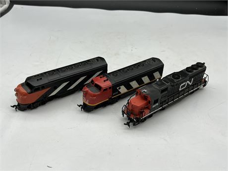 3 HO TRAIN ENGINES (7.5”)