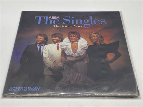 ABBA - THE SINGLES: THE FIRST TEN YEARS 2LP - NEAR MINT (NM)