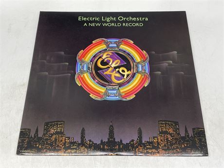 ELECTRIC LIGHT ORCHESTRA - A NEW WORLD RECORD - EXCELLENT (E)