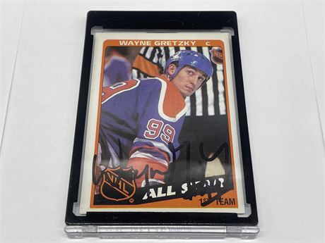 WAYNE GRETZKY IN-PERSON AUTOGRAPH CARD