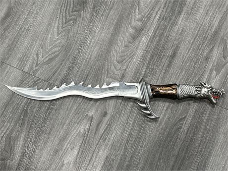 COLLECTABLE DRAGON HILT SWORD/KNIFE - 2FT