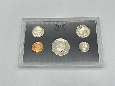 1972 AMERICAN UNCIRCULATED COIN SET