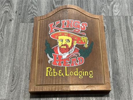 KINGS HEAD PUB & LODGING DART BOARD (BOARD IS 14.5” DIAMETER)