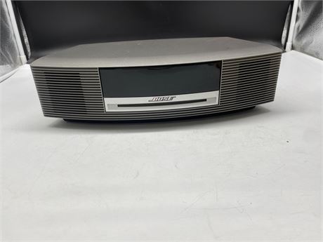 BOSE WAVE MUSIC SYSTEM - NO CORDS