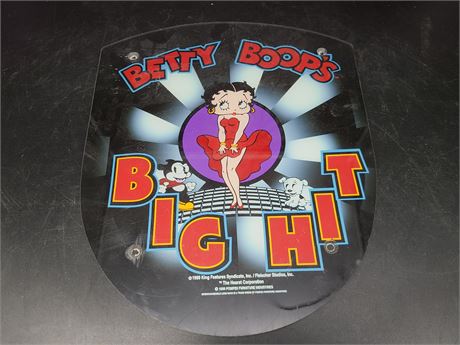 BETTY BOOP'S SIGN