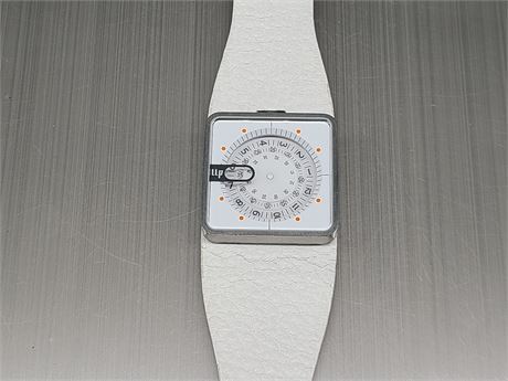 LIP FRENCH DESIGN WATCH WITH WHITE LEATHER STRAP WELL MADE