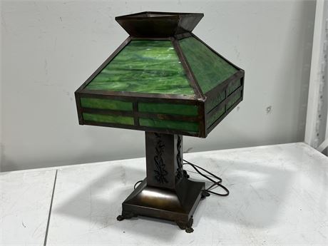 VINTAGE ARTS & CRAFTS STAINED GLASS LAMP (20” tall)