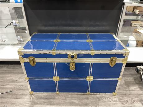 VINTAGE BLUE & GOLD SILVER ACCENT TRUCK 42”x20”x24”