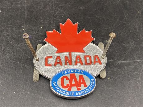 1960’s CAA CANADA AUTOMOBILE ASSOCIATION CAR BADGE/EMBLEM
