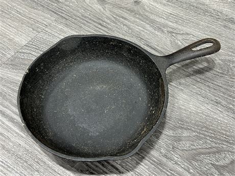 WAGNER WARE USA 8” CAST IRON SKILLET PAN