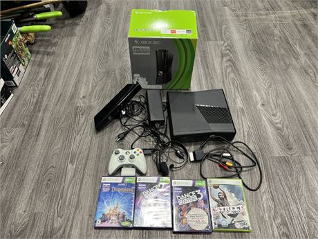 XBOX 360 COMPLETE W/BOX, KINECT & GAMES