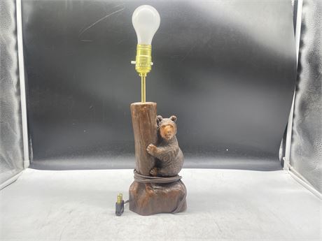 VINTAGE BEAR LAMP 18”