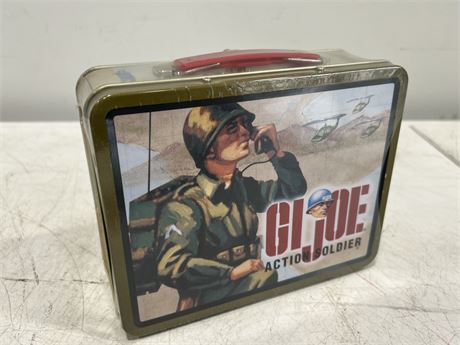 SEALED GI JOE ACTION SOLDIER LUNCH BOX