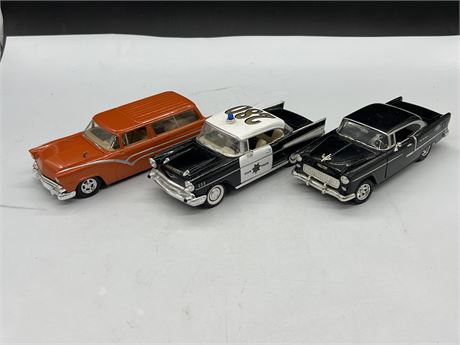 (3) 1:24 SCALE DIECAST CARS
