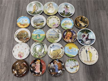 22 VINTAGE COLLECTABLE PLATES ASSORTED