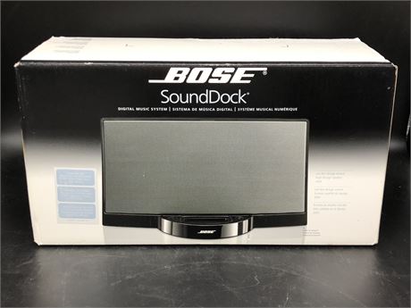 NEW IN BOX BOSE SOUND DOCK