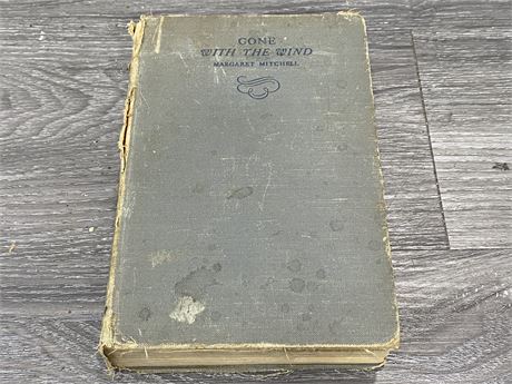 1938 GONE WITH THE WIND BOOK
