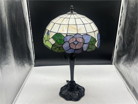 STAINED GLASS TABLE LAMP (25” tall)