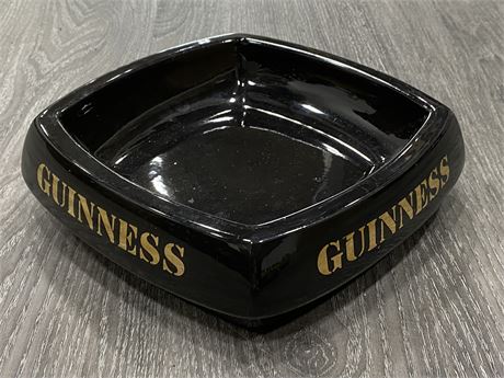 GUINESS PORCELAIN ASH TRAY - HENRY W. KING ENGLAND (8.5”X2.5”)