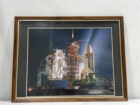 VINTAGE NASA SPACE SHUTTLE PHOTO IN FRAME - 25”x20”