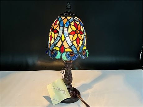 STAINED GLASS TIFFANY STYLE LAMP “FLOWERS” 13.5”