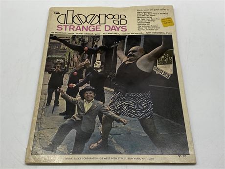 THE DOORS STRANGE DAYS WORDS, MUSIC, & GUITAR CHORDS 1968 NEW YORK