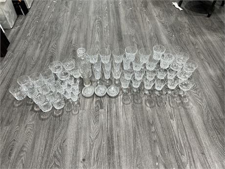 LARGE LOT OF HIGH END CRYSTAL GLASSES & DECANTER