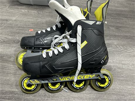 NEW VIC T3 ROLLERBLADES SIZE 12