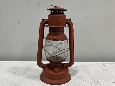RED BEACON LANTERN - IN GREAT CONDITION (15”)