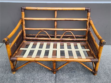 VINTAGE BAMBOO LOVE SEAT (45"x29"Dm - 28.5"Tall)